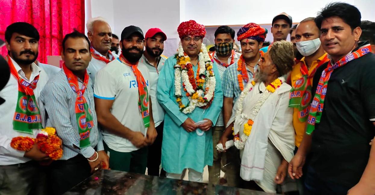 भाजपा प्रदेशाध्यक्ष डॉ. सतीश पूनिया के चौमूँ आगमन पर हुआ भव्य स्वागत