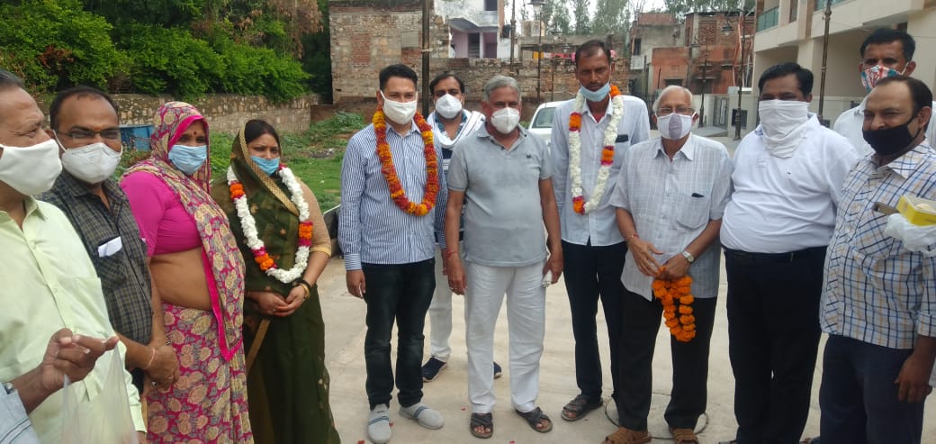 पूर्व विधायक सैनी ने मनोनीत पार्षदों का किया सम्मान