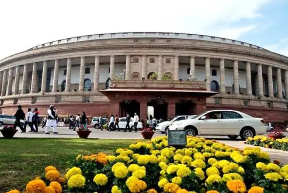 संसद के शीतकालीन सत्र में कृषि कानून वापसी बिल दोनों सदनों में हुआ पास