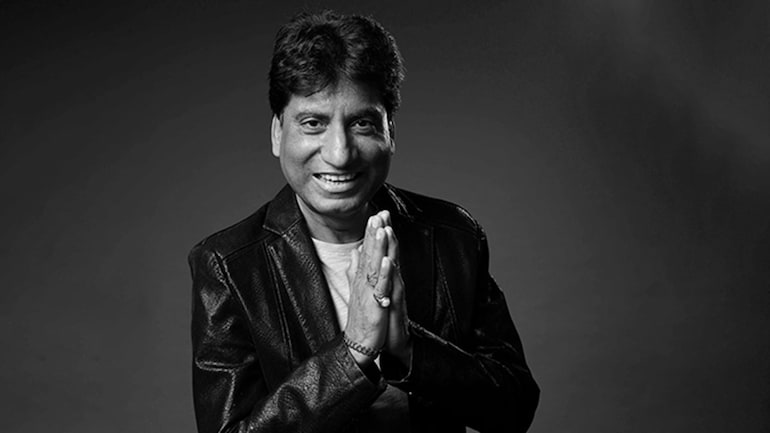 पंचतत्व में विलीन हुए राजू श्रीवास्तव, भाई ने दी मुखाग्नि