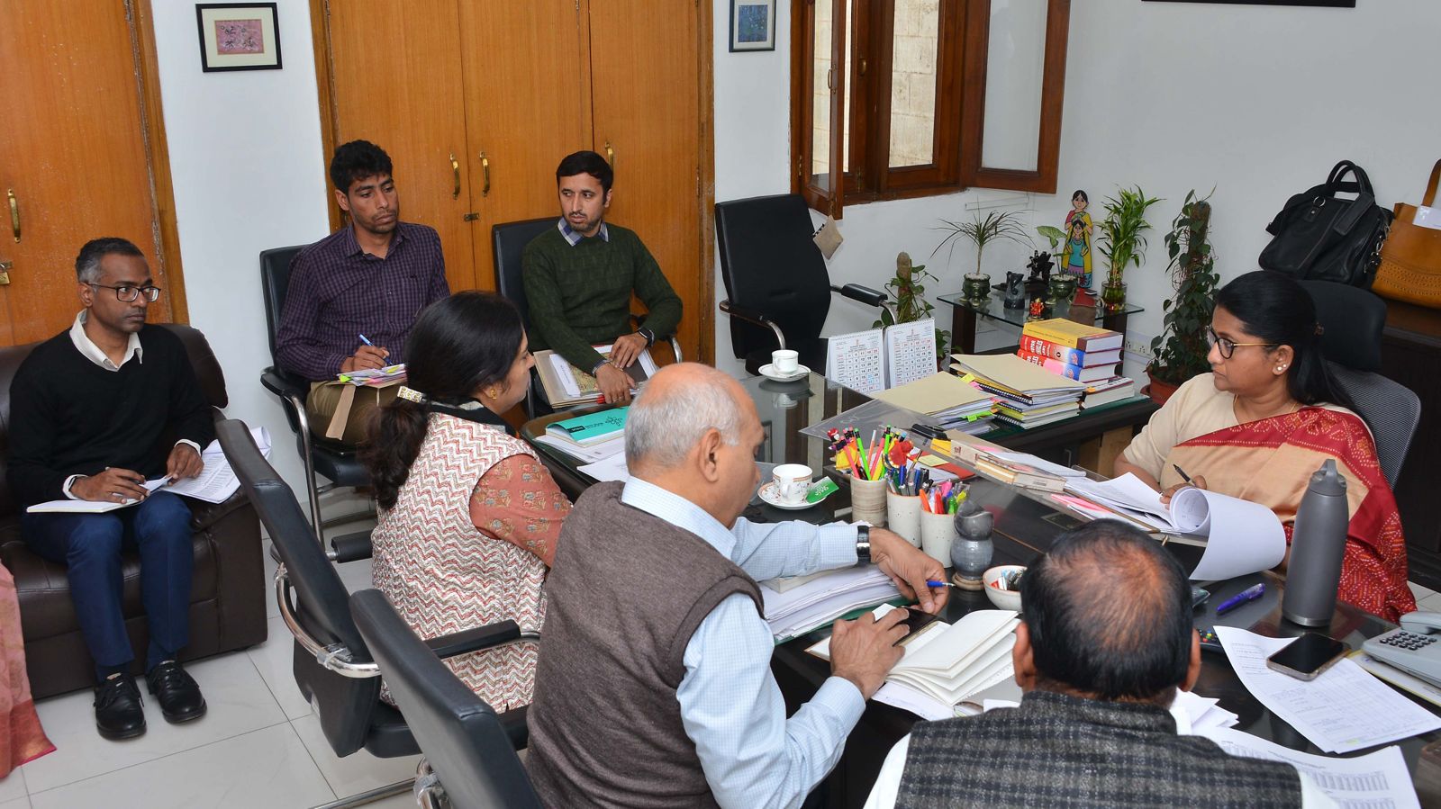 रोडवेज में चलेगा स्वच्छता अभियान:परिवहन विभाग और रोडवेज की समीक्षा बैठक
