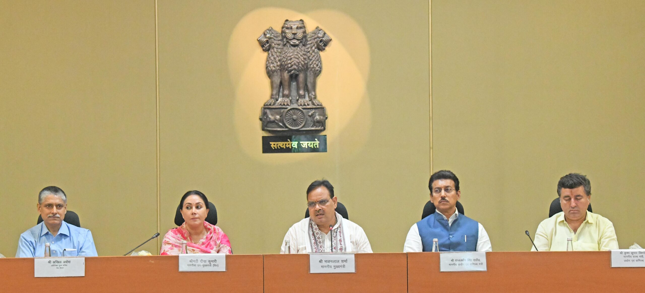 विकसित तथा औद्योगिक रूप से समृद्ध राजस्थान बनाने के लिए हम प्रतिबद्ध -सीएम