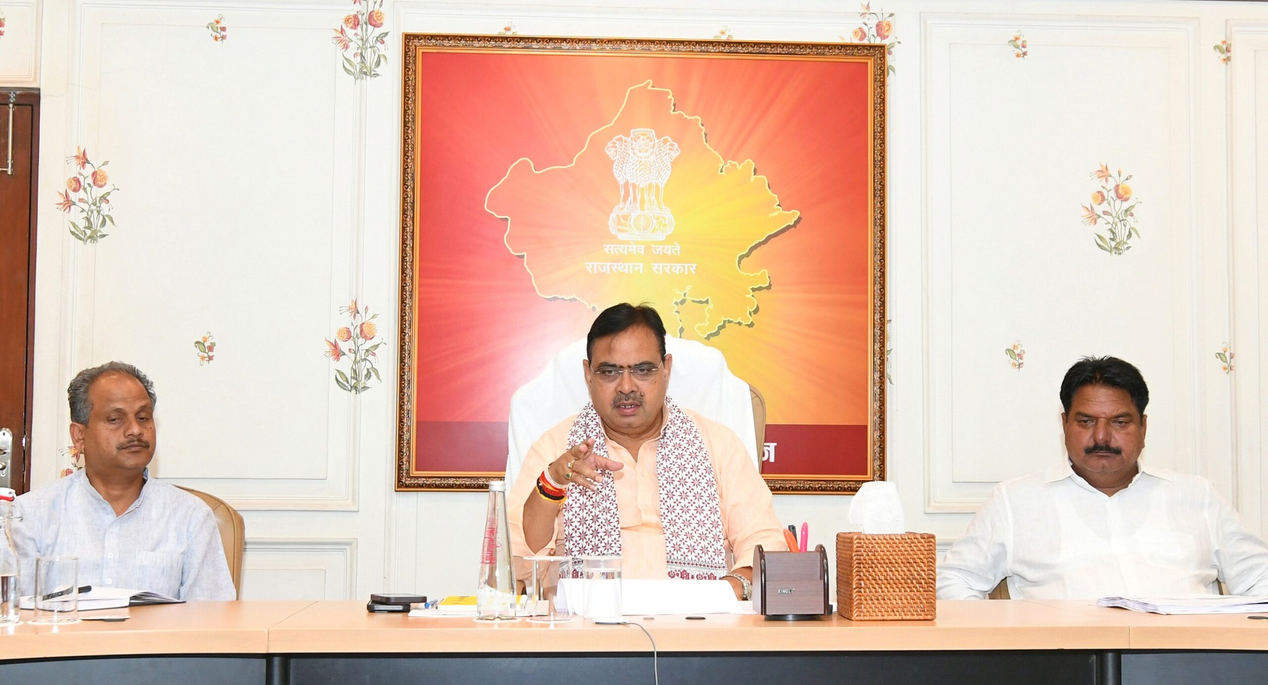 मुख्यमंत्री भजनलाल शर्मा ने ली राजस्व एवं उपनिवेशन विभाग की समीक्षा बैठक