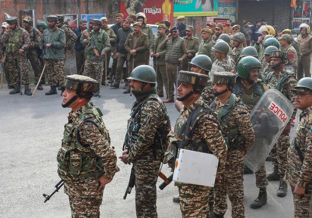 जम्मू कश्मीर में भारत के 5 दुश्मन ढेर,सुरक्षाबलों का आतंकियों के खिलाफ बड़ा एक्शन